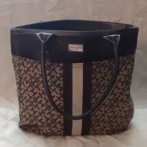 Tommy Hilfiger Carmen Tote